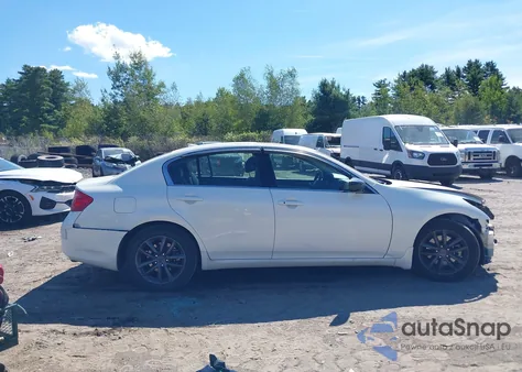 2013 Infiniti G37X z USA, uszkodzony, nr VIN JN1CV6AR2DM357793